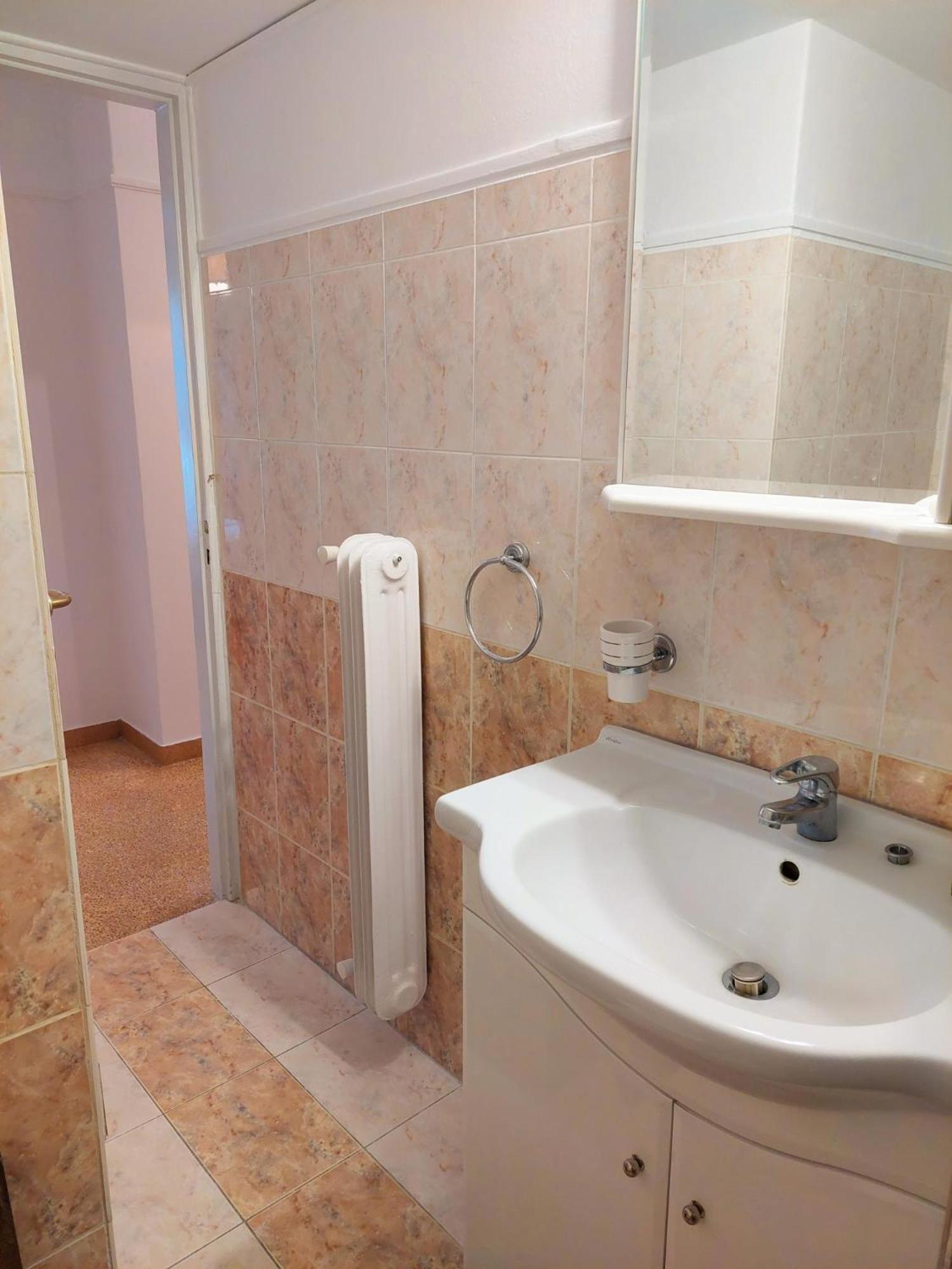 Cozy Apartment In Plaka Афины Экстерьер фото